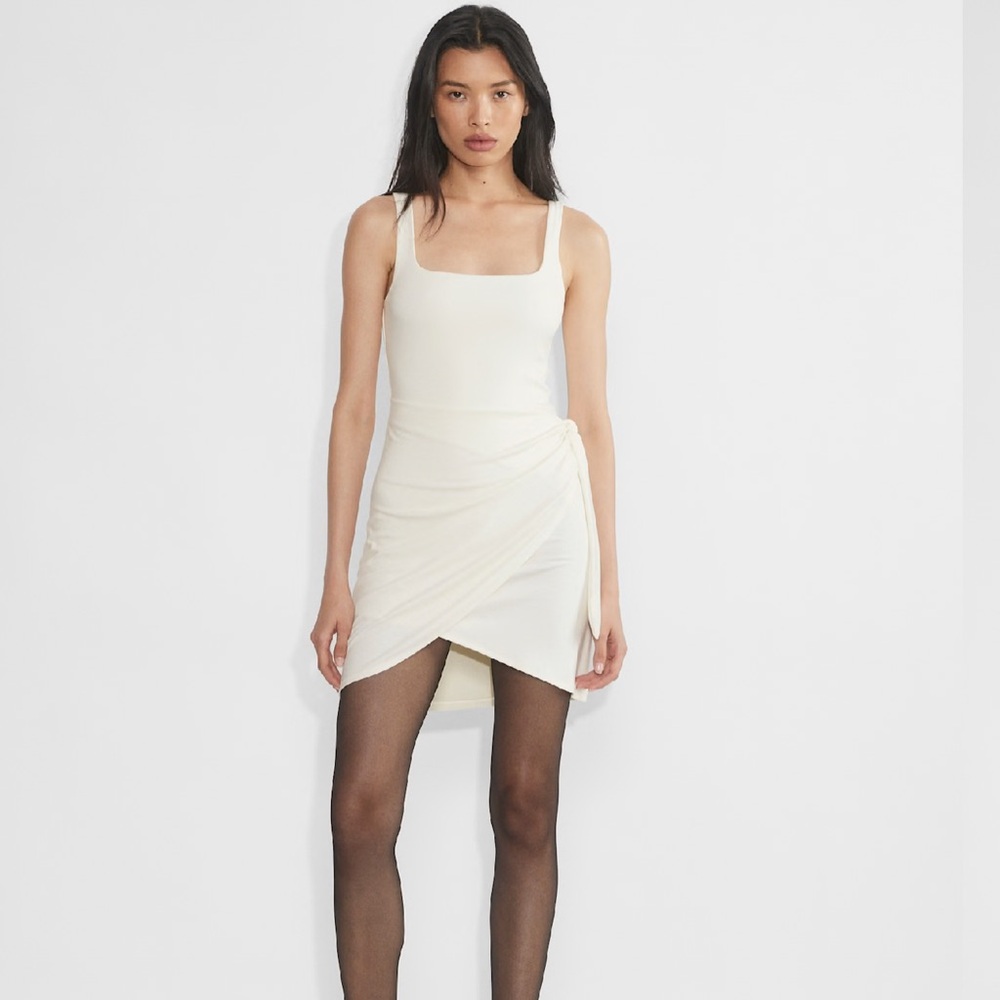 Aritzia Cream Saturn dress